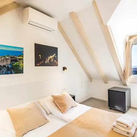 Stunning House In The Old Town By Irundo Сasa de vacaciones Dubrovnik